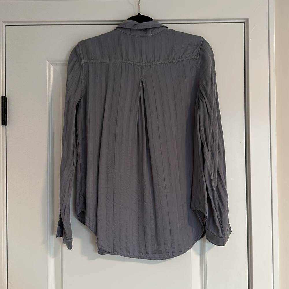 Cloth & Stone button down - Picture 4 of 5